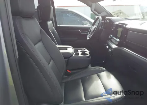 2025 GMC Sierra 1500 4Wd Short Box Slt z USA, uszkodzony, nr VIN 3GTUUDED9SG205386